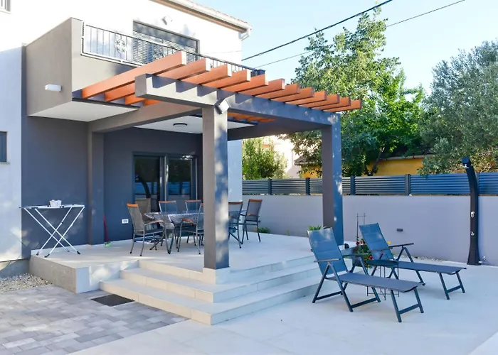 Holiday House Vito Zadar