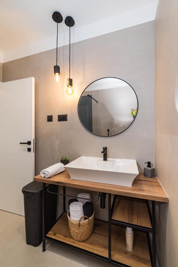 Vila House Vito *
