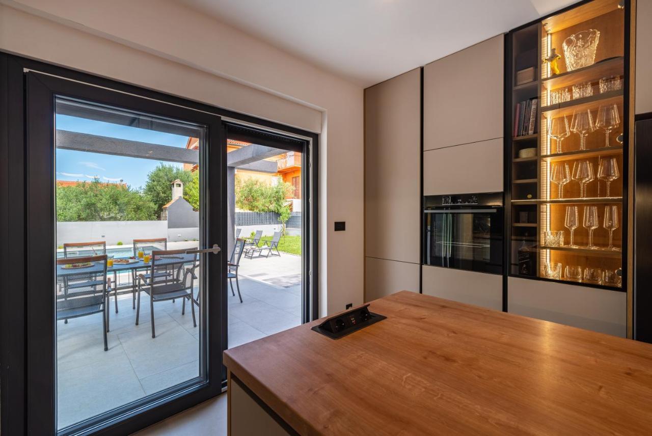 Vila House Vito